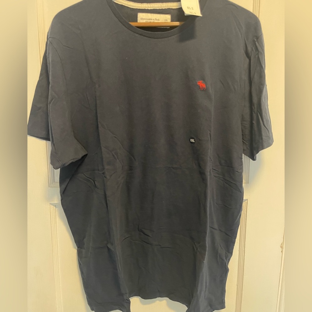NWT Navy Blue Abercrombie & Fitch Soft tee size XXL
